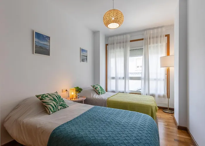 Piso A Pie De Playa - A Corna *